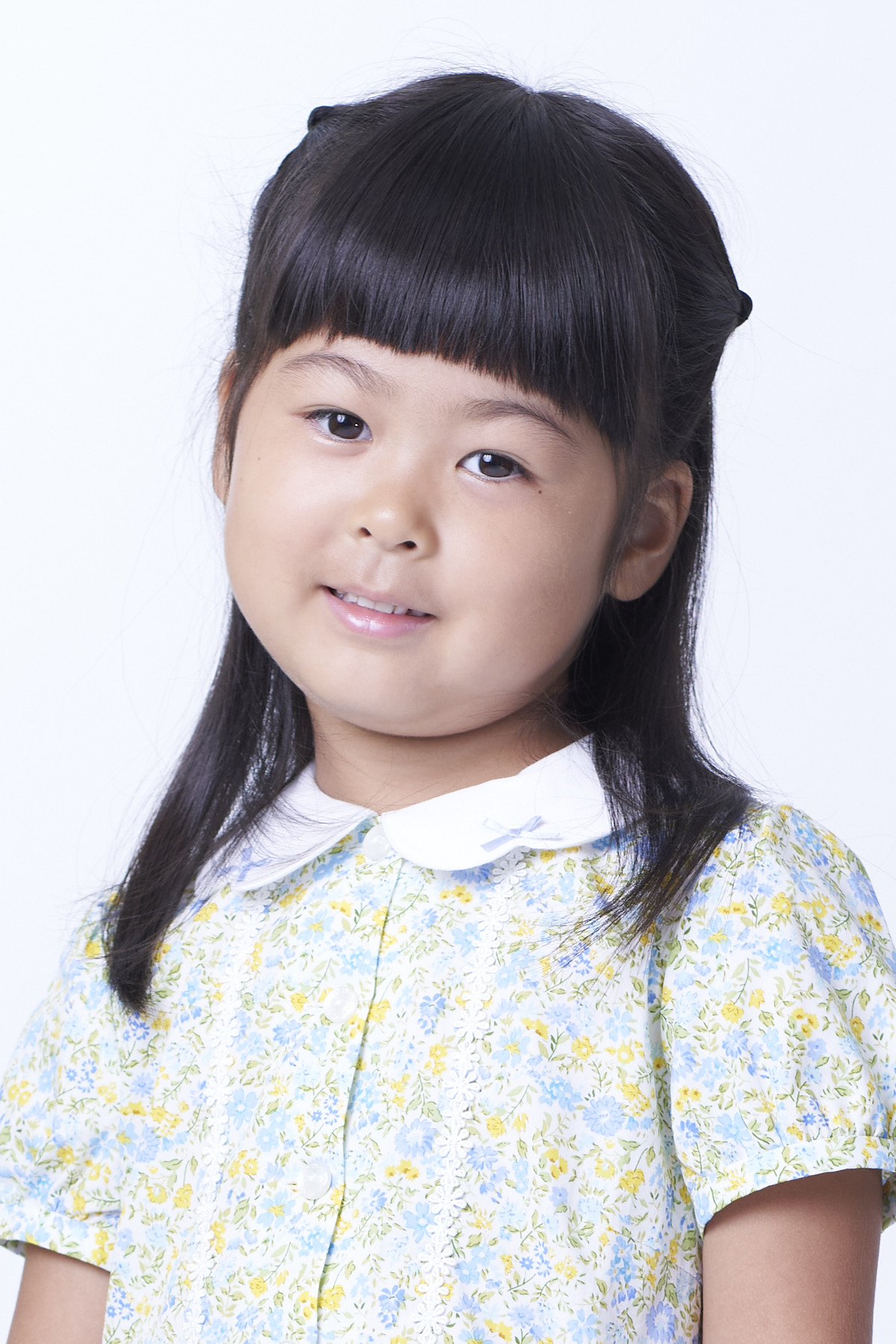 加藤 明鈴 トレジャーハート タレント モデル事務所